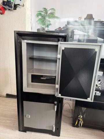 Çelik Para Kasası 105'LİK