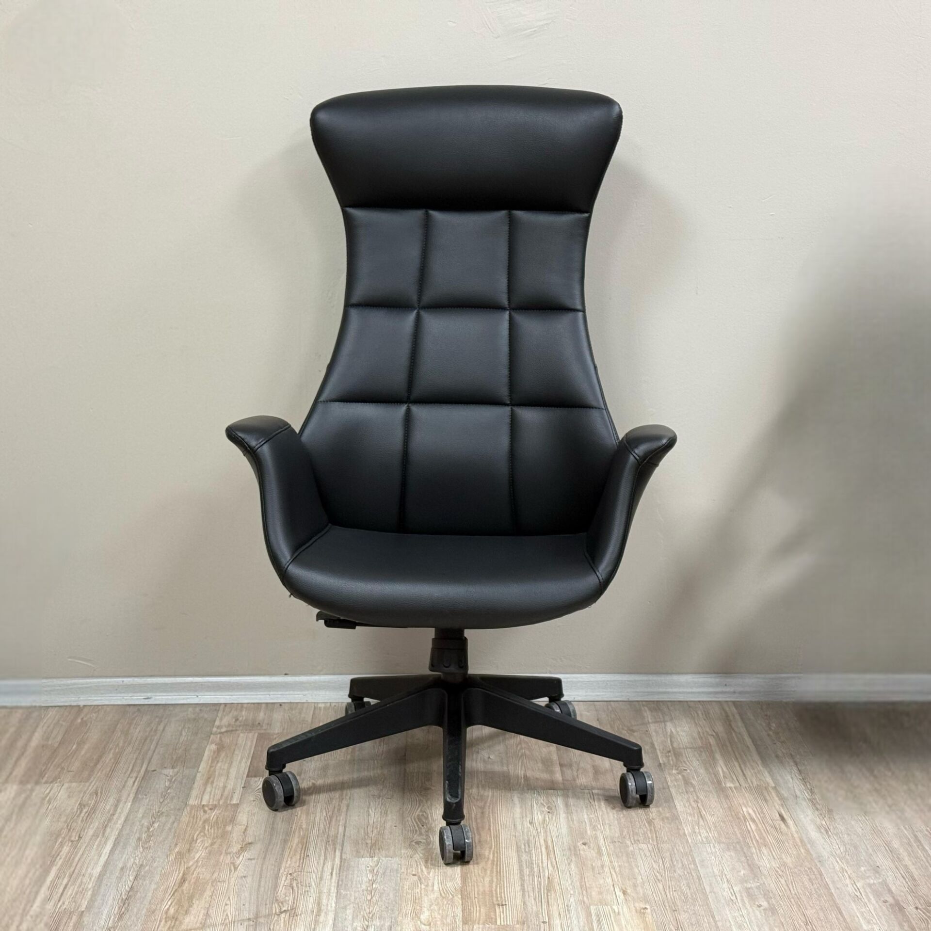 Akburo Ofis Marlen Plus Makam Koltuğu