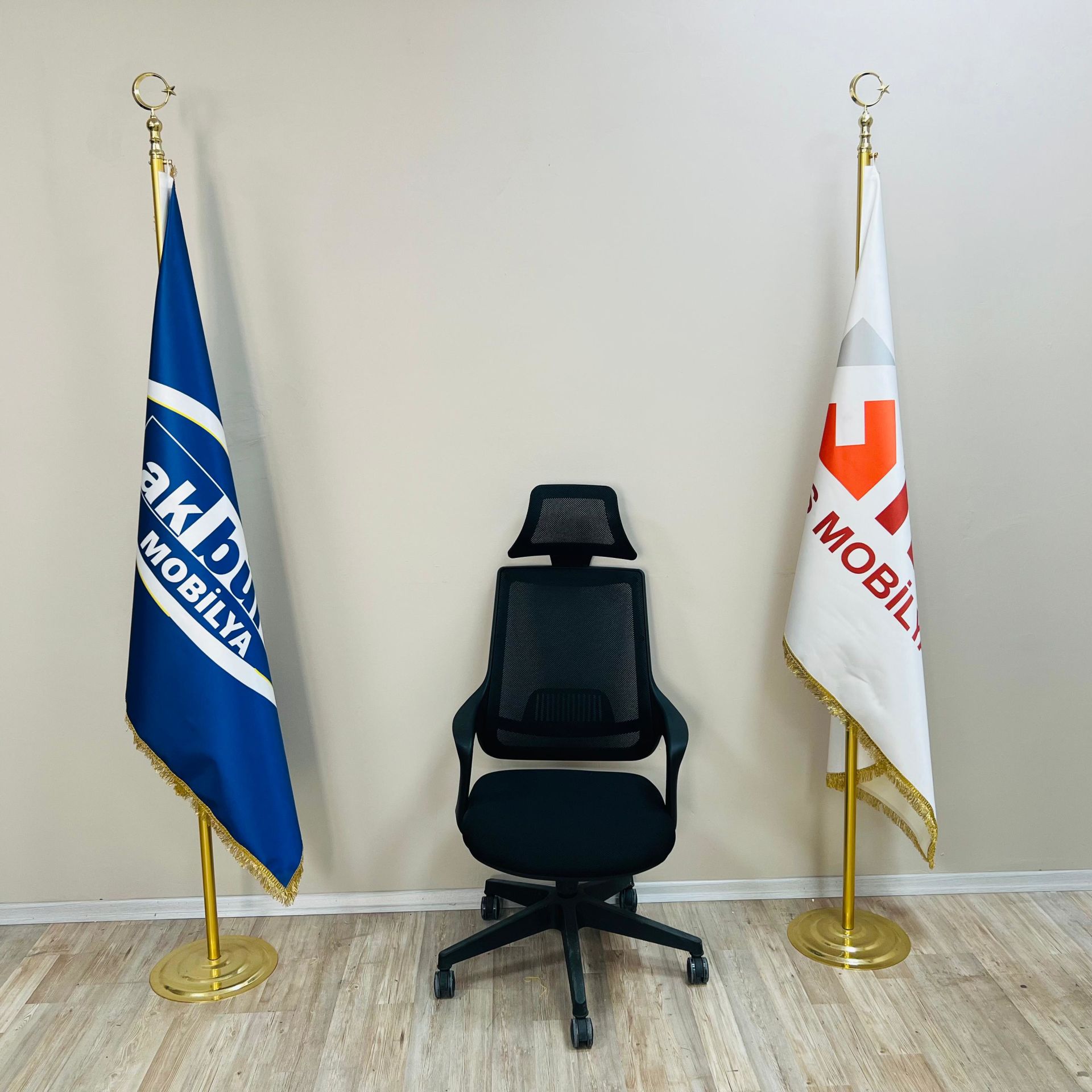 Alfa Başlıklı Ofis Sandalyesi