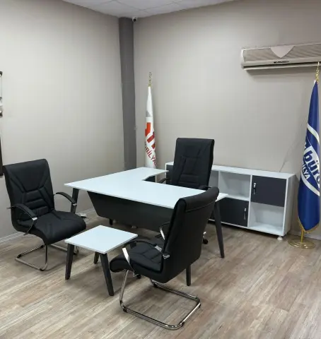 Maze VIP Executive Suite Set mit Aroglar