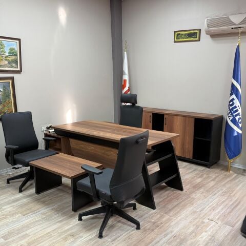 Akburo Riga Masa Takımı Petra  İle Set