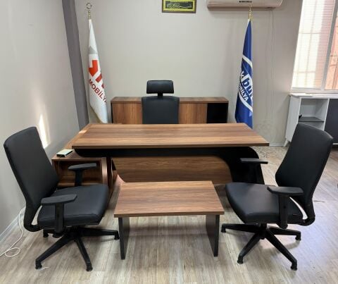 Akburo Riga Masa Takımı Petra  İle Set