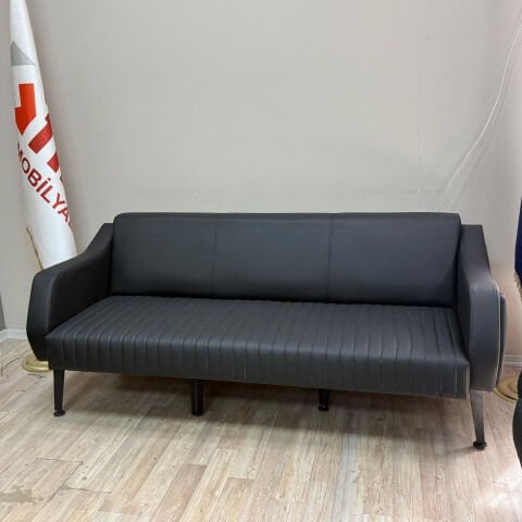 Akburo Riga Masa Takımı Trios Otuma Grubu İle Set