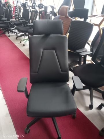 Akburo Ofis Lowa Müdür Koltuğu