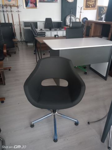 Akburo Ofis Hülya Avşar