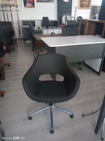 Akburo Ofis Hülya Avşar