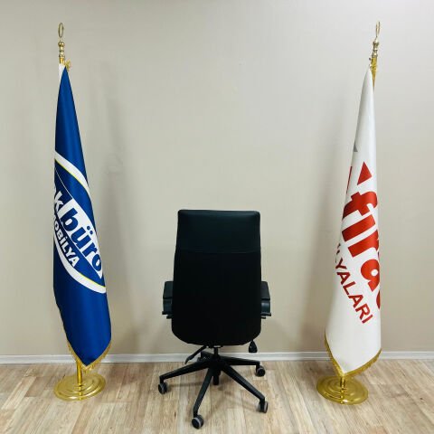 Zeta Müdür Koltuğu