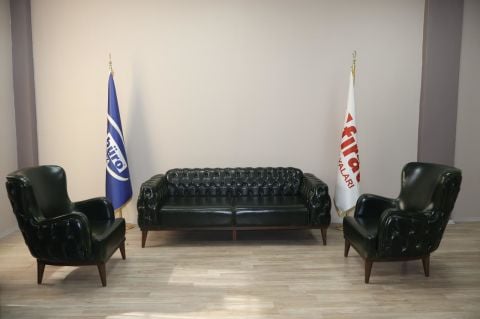 Şah Chester Oturma Grubu